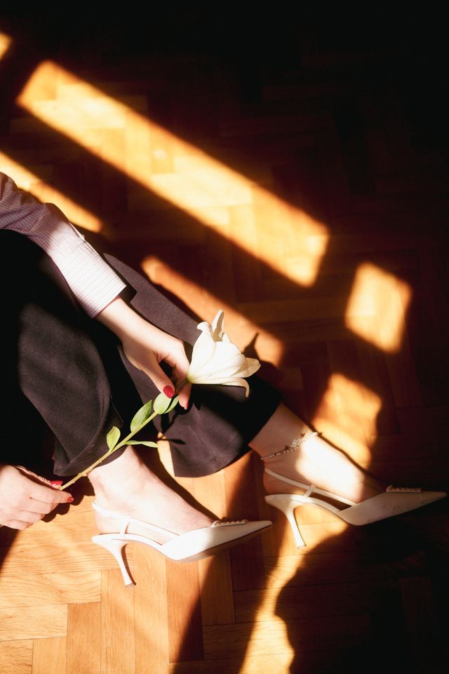 Velessa footwear editorial image